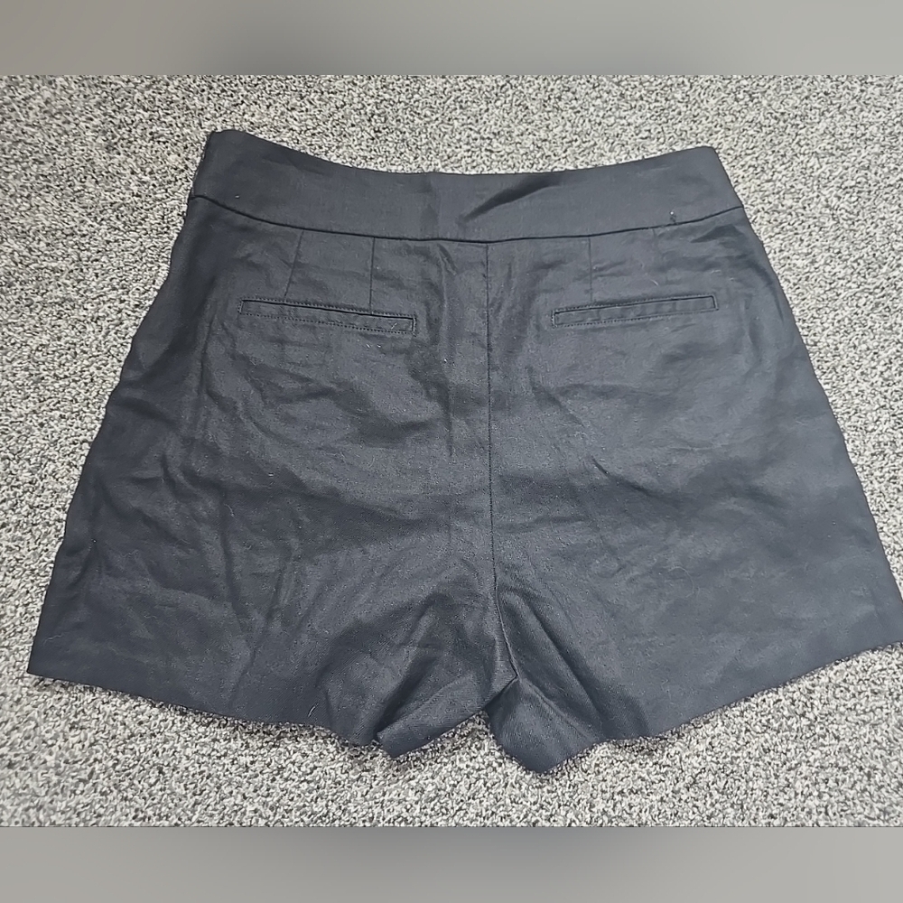 Express Womens Black Dress Shorts Size 8 Side Zip Midi High Rise - Picture 9 of 13